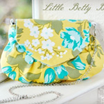 Little Betty Bag (The Mother Huddle)