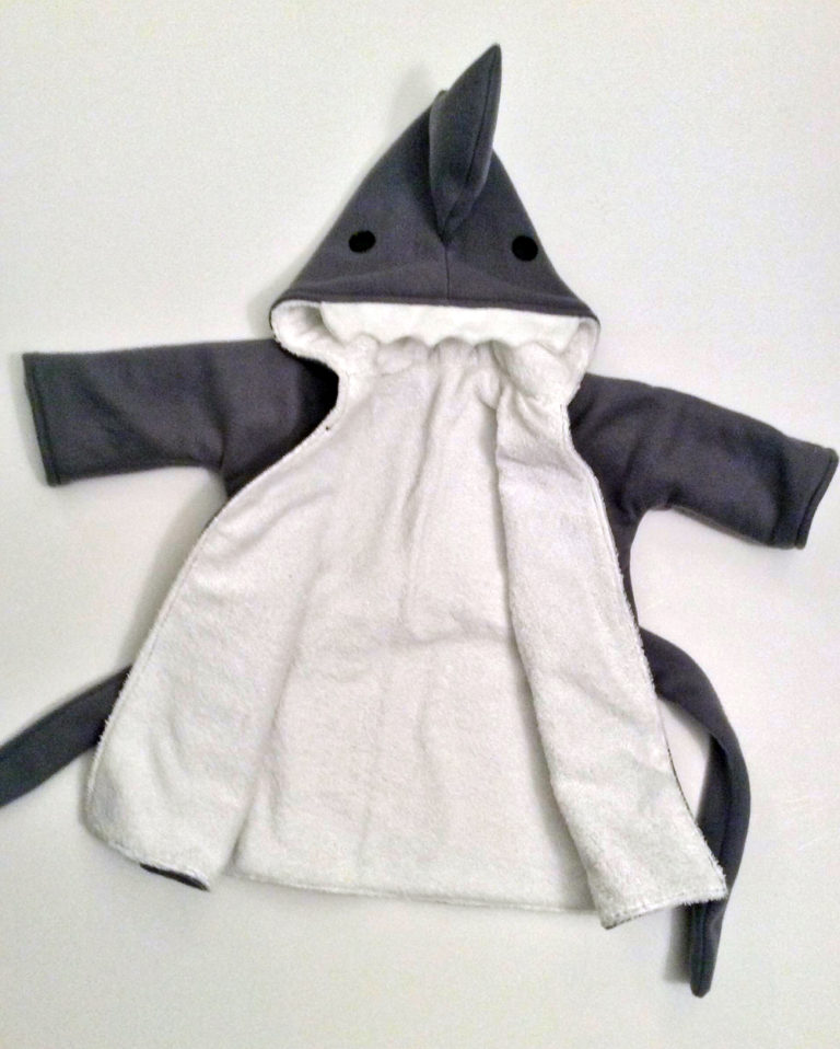 Shark Pattern Robe Minerva Crafts Blogger Network – New Look 6235 – Baby Shark Robe – That ...